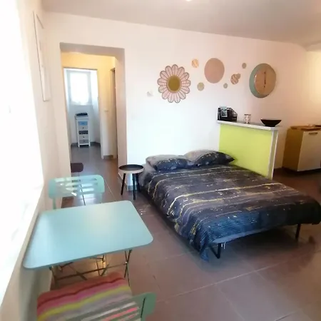 39 M2 Wifi Parking Gratuit Proche Pont Du Gard * Remoulins