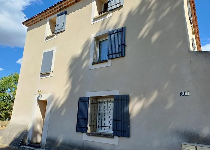 Apartament 39 M2 Wifi Parking Gratuit Proche Pont Du Gard